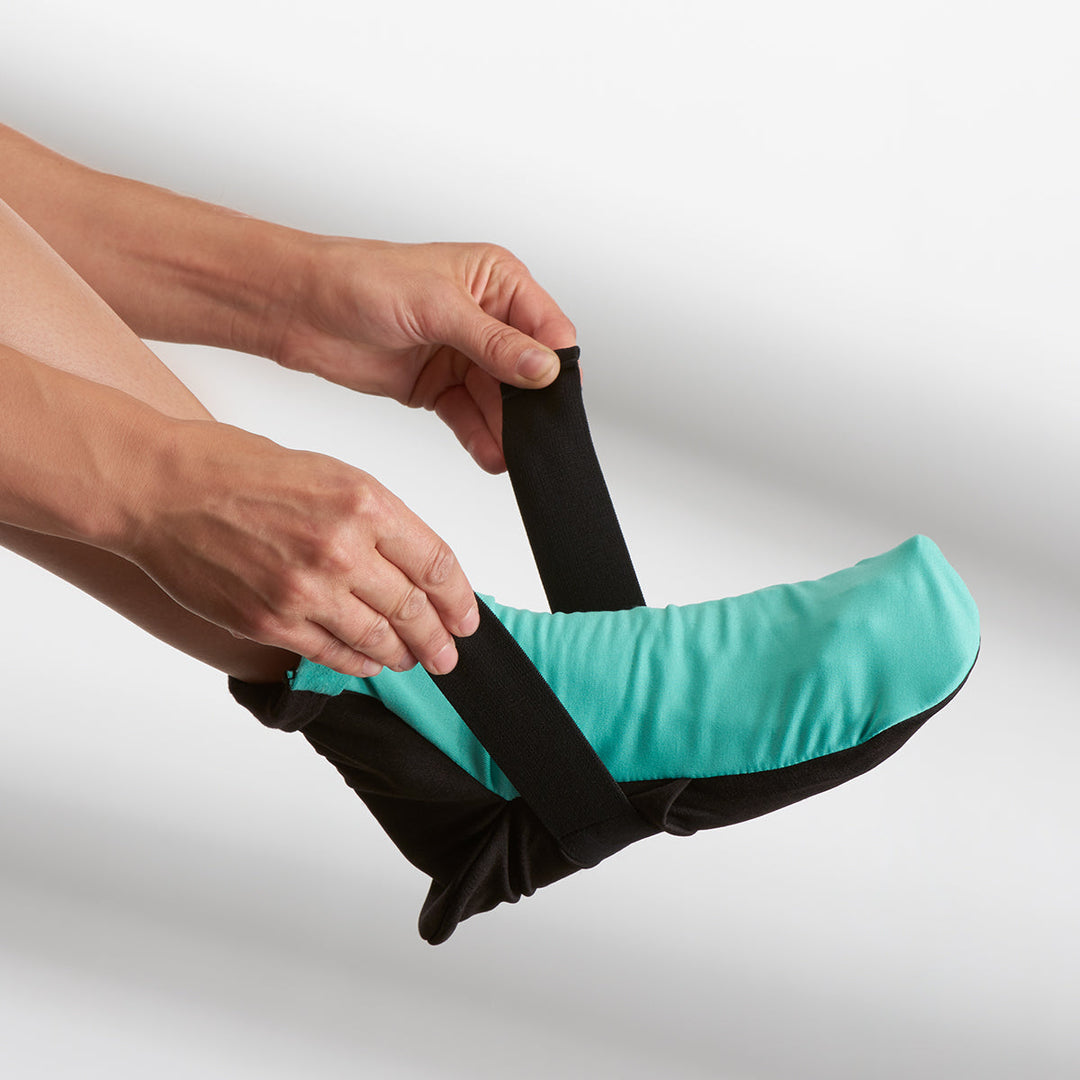 Hot and Cold Pain Relieving Gel Socks by Sharper Image