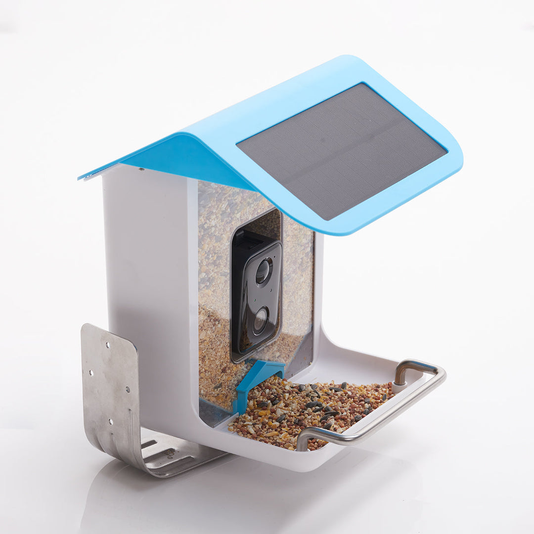 Video Camera Bird Feeder by Sharper Image