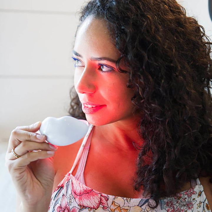 World's First At-Home Professional LED Lip Therapy Device